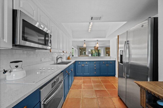 Building Photo - 13329 Polo Club Rd