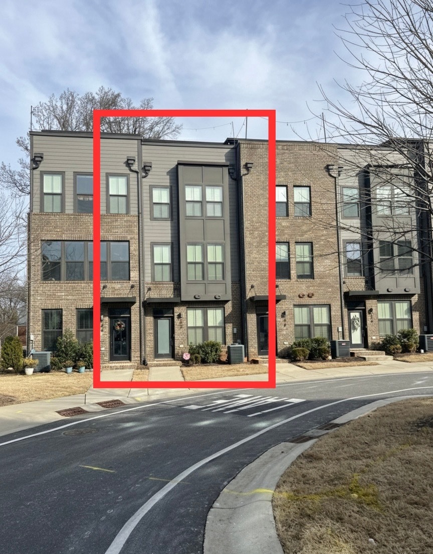 Building Photo - 342 Music Hall Way