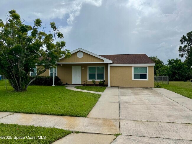 Primary Photo - 1259 Cambo Ct NE