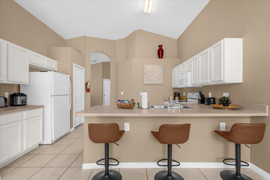 Building Photo - 153 Barefoot Beach Way