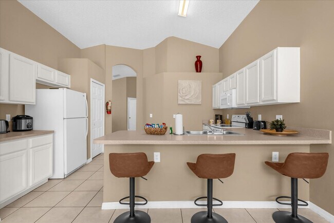 Building Photo - 153 Barefoot Beach Way
