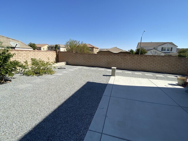 Building Photo - 30527 Gallup Ct