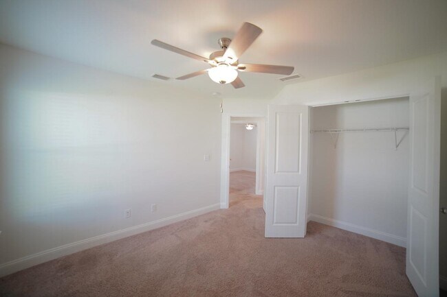 Building Photo - 219 Bienville Pl