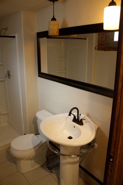 Basement Bathroom - 1816 Madison St