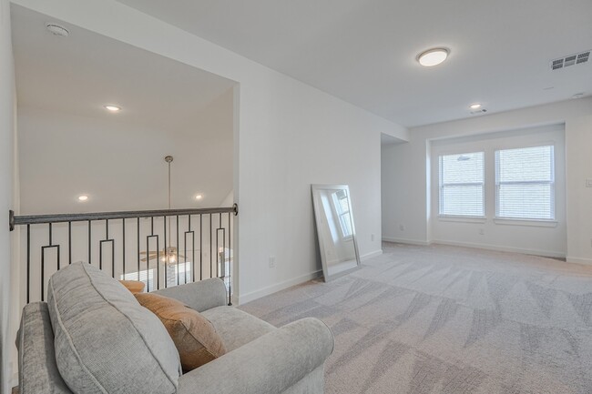 Building Photo - 662 Lost Maples Bend Ln