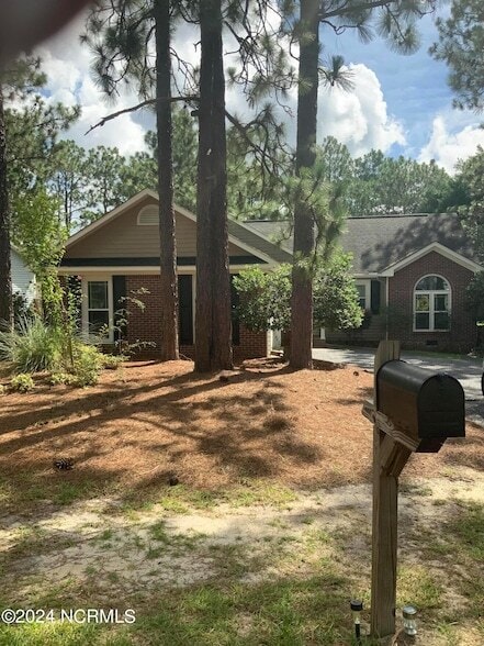 Building Photo - 30 Winchester Rd