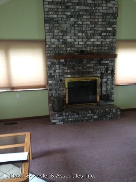 Building Photo - 5 br, 3 bath House - 183 Fern Hollow Road