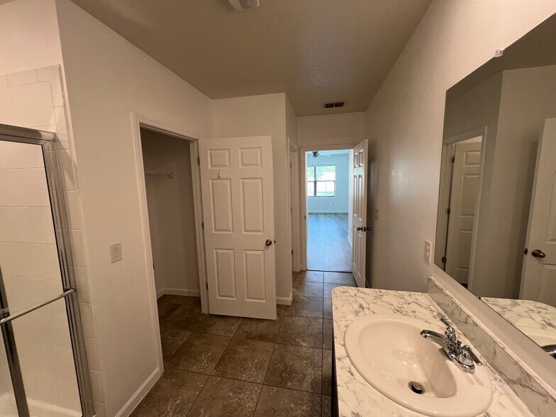 Building Photo - 6598 Marble Rd