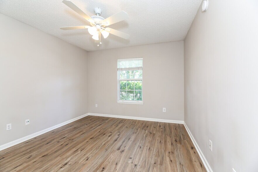 Building Photo - 3518 Brangus Ct