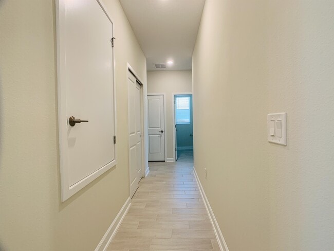 Building Photo - 2775 Norway Maple Ct