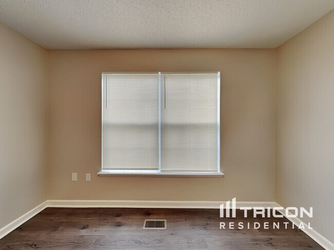 Building Photo - 1181 Braxton Dr