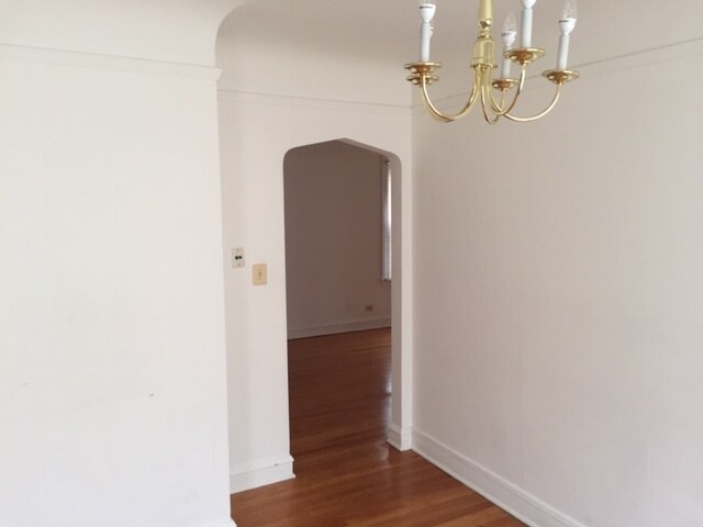 Building Photo - 6032 Irving Park Rd