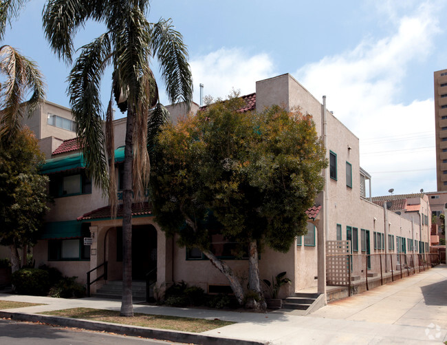 Primary Photo - Bixby Court Apartments