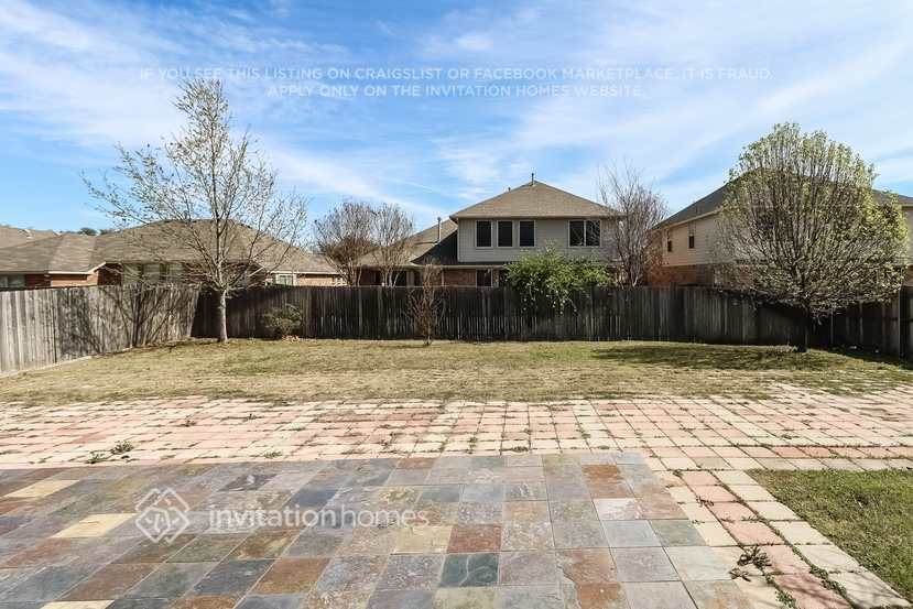 Building Photo - 3168 Kingswood Ct