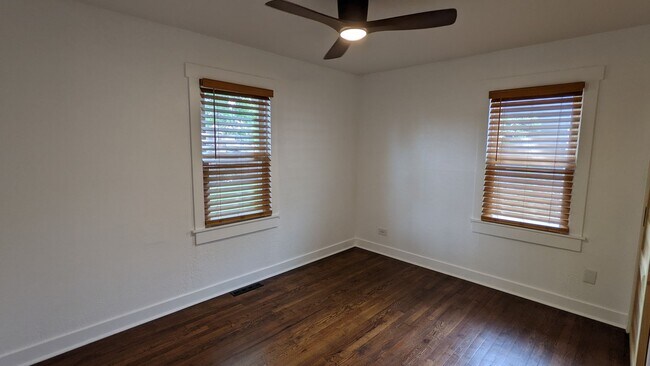 Building Photo - FABULOUS UPGRADED HOME IN CHAFFEE PARK INCL. WATER! MOVE-IN FEB. 1st!