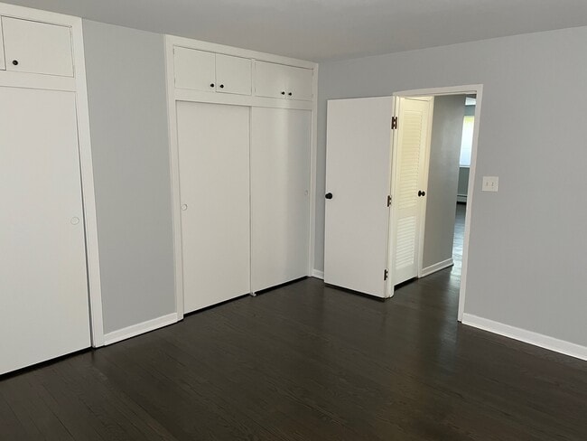 Tons of Closets & Storage! - 1119 Greenleaf Ave