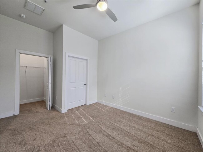 Building Photo - 2400 Louis Henna Blvd