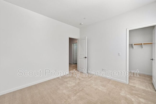 Building Photo - 45079 Via Vela Via