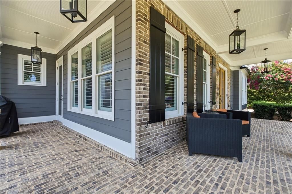 Building Photo - 5451 Autumn Flame Dr NE