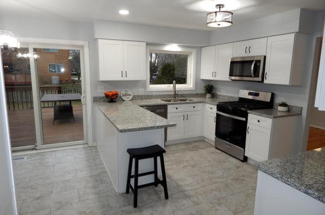 Building Photo - 2812 Springdale Cir