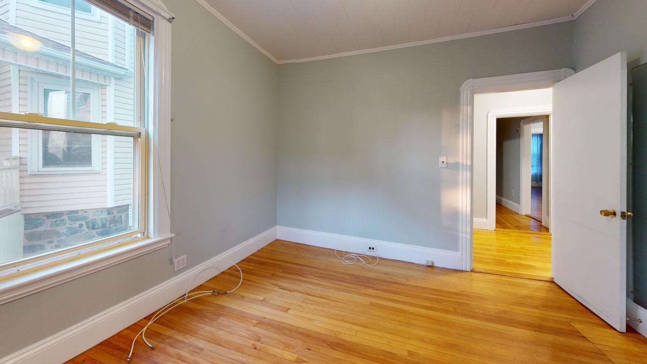 Building Photo - 106 Highland Ave