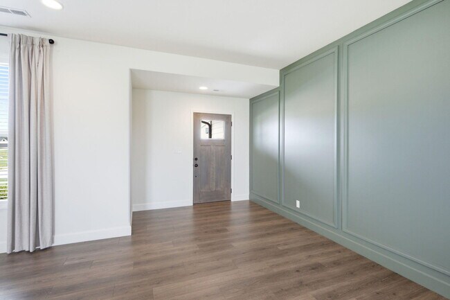 Building Photo - 1017 Spyglass Ct