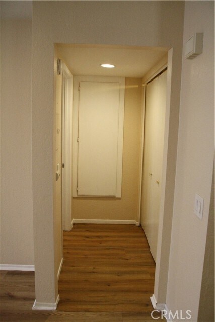 Building Photo - 280 Evergreen Ct