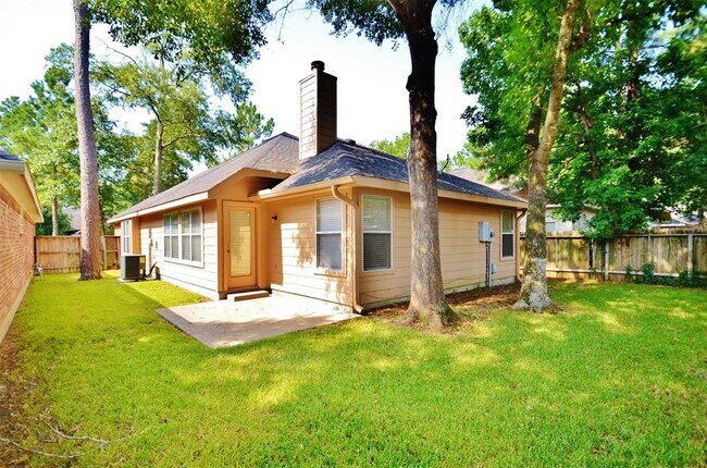 Building Photo - 10 Cypress Bayou Ct