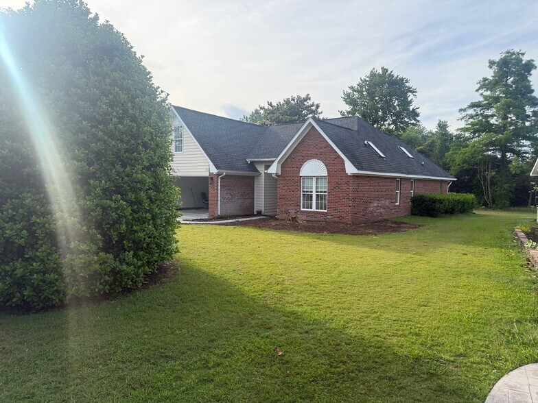 Building Photo - 5703 Mossberg Ct