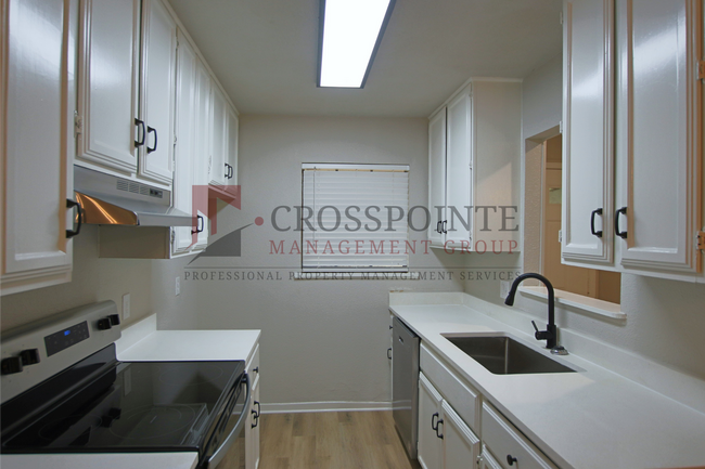 Building Photo - Remodeled 3-Bedroom, 1.5-Bath Retreat in North East Tyler!