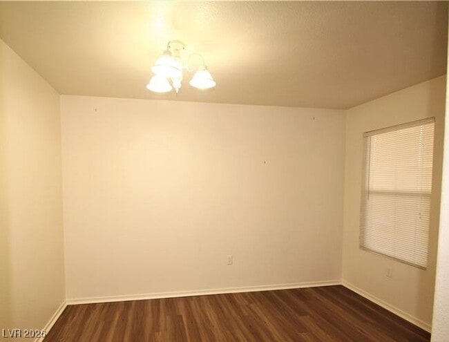 Building Photo - 555 E Silverado Ranch Blvd