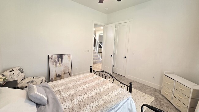 Building Photo - Stunning 4 Bedroom in Edmond