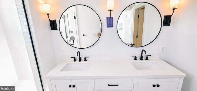 Building Photo - 1726 Blacksmith Wy