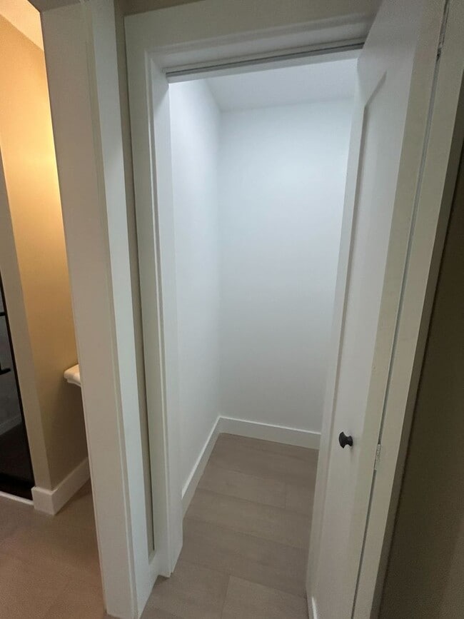 Building Photo - Beautifully Renovated 3 bedroom/3 bath**Historic Overbrook