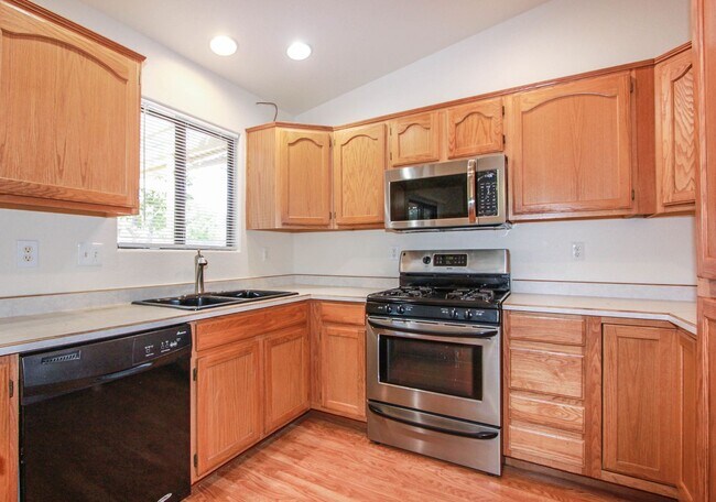 Building Photo - 3584 N Etheridge Dr