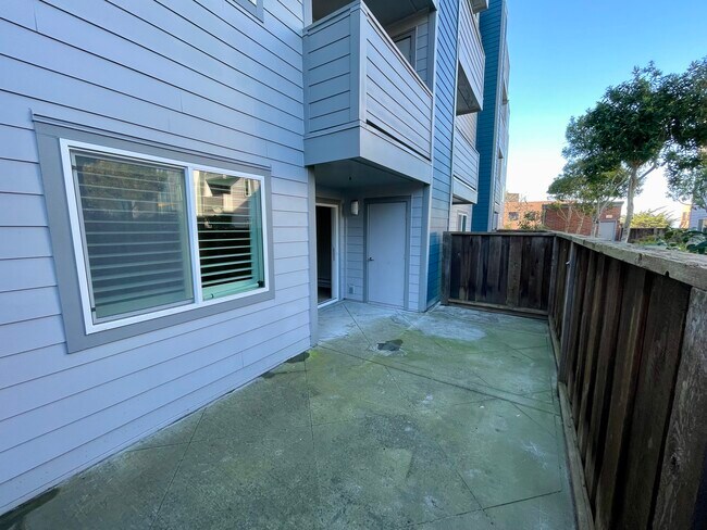 Building Photo - 6400 Christie Ave