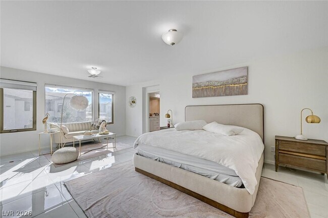 Building Photo - 6723 Tangled Vines Ave