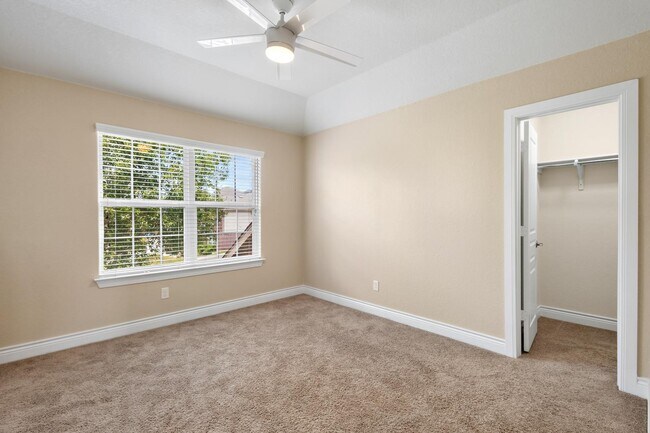 Building Photo - 3502 Roadstead Way