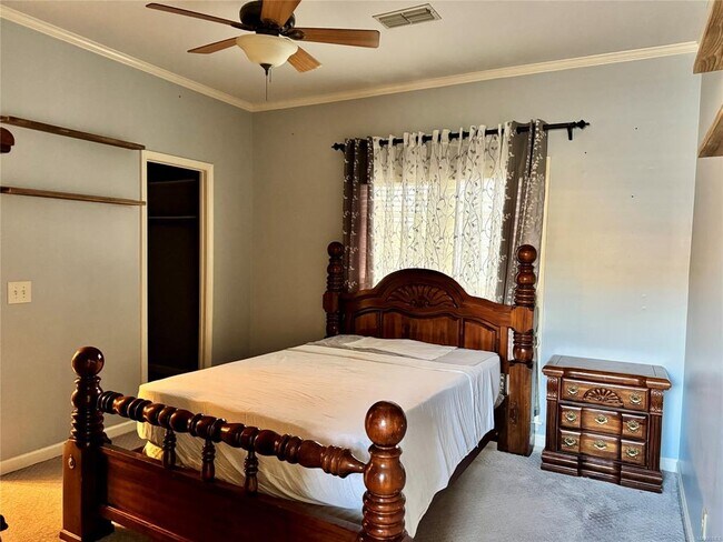 Building Photo - 2630 Aimee Dr