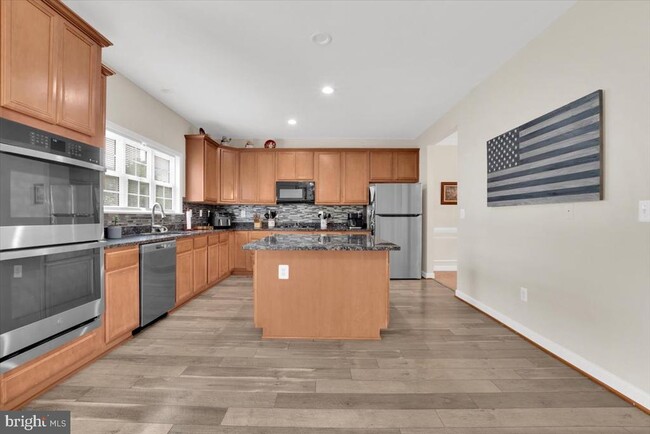 Building Photo - 10407 Aberdeen Ct