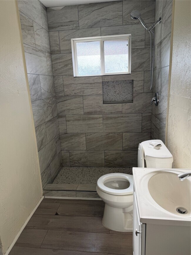 Building Photo - 5223 Sanford Rd