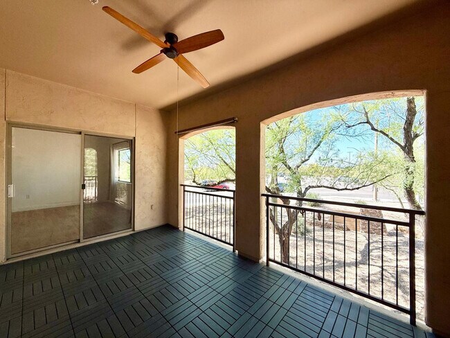 Building Photo - 16801 N 94th St