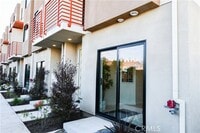 Building Photo - 15826 S Vermont Ave