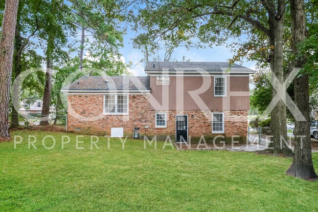 Building Photo - 7635 Hillandale Road