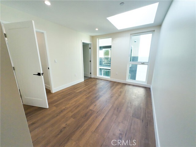 Building Photo - 6628 Camellia Ave