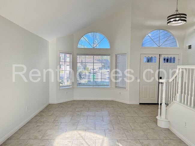 Building Photo - 23835 Cork Oak Cir