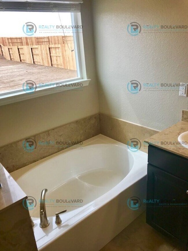 Building Photo - Welcome to your dream home in Spanish Springs, nestled off the serene Calle de la Plata.  2 Year ...