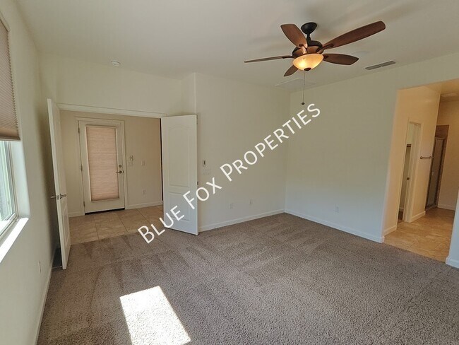 Building Photo - 12812 N Camino Vieja Rancheria