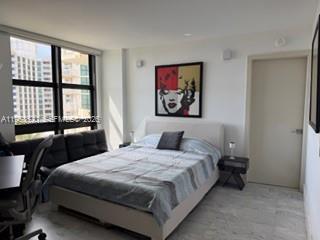 Building Photo - 1111 Crandon Blvd