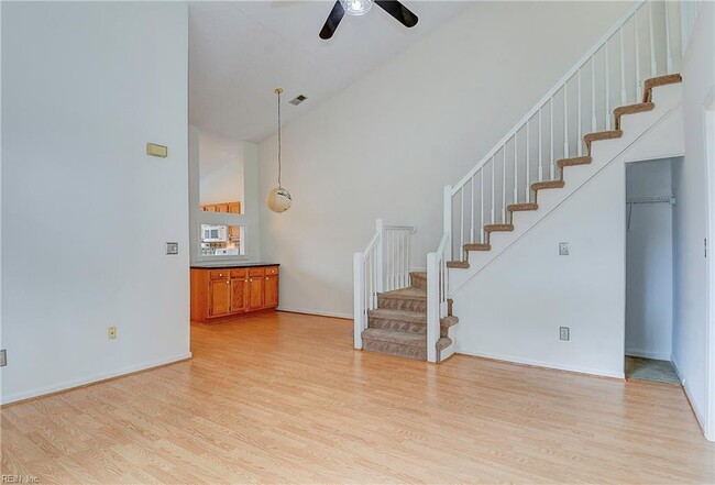 Building Photo - 1224 Corkwood Cir